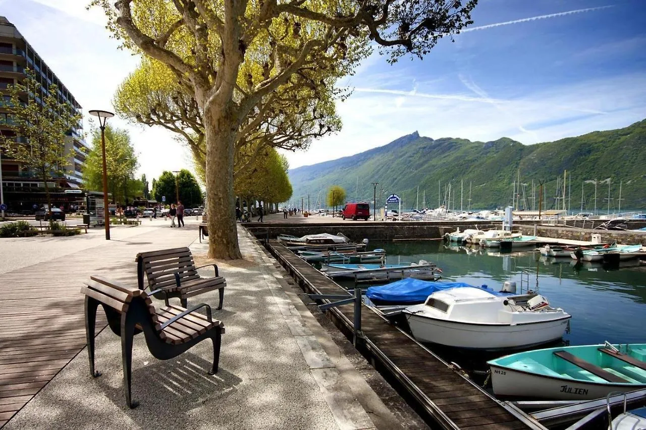 L'Aquae - Parking - Wifi - Netflix Apartment Aix-les-Bains France