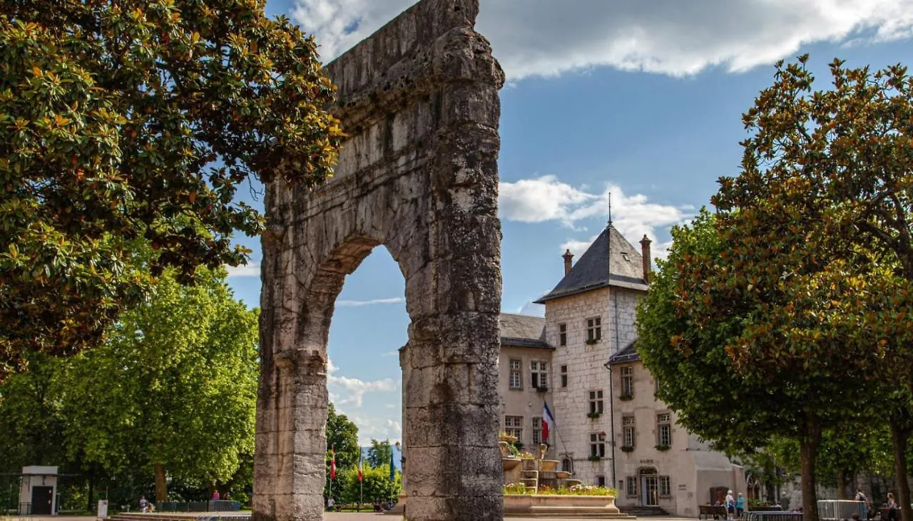 L'Aquae - Parking - Wifi - Netflix Apartment Aix-les-Bains